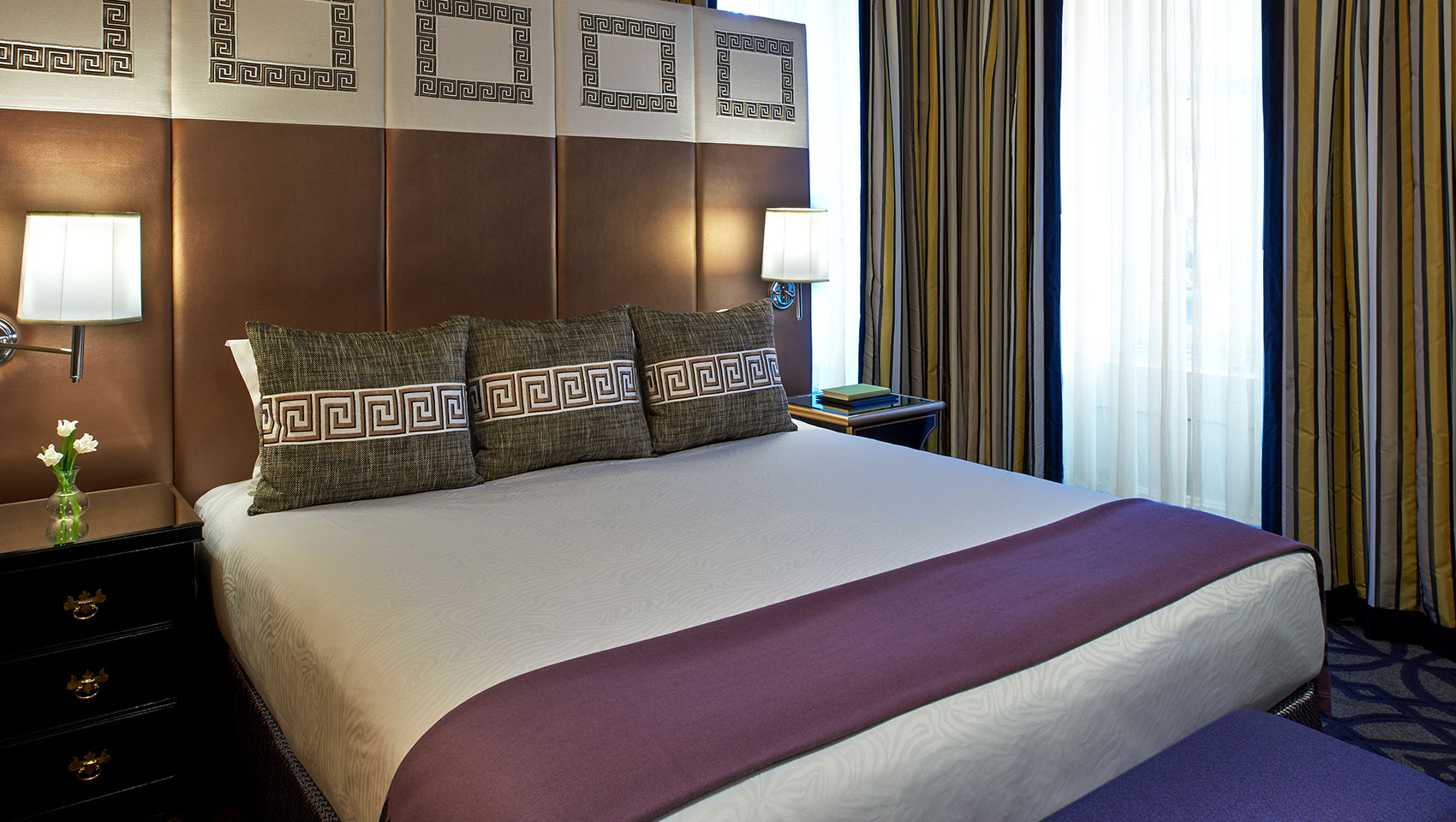 Hotel Monaco Washington, D.C. (184 guestrooms and suites)